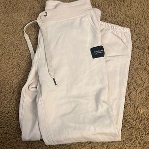 NWOT Calvin Klein Sweatpants